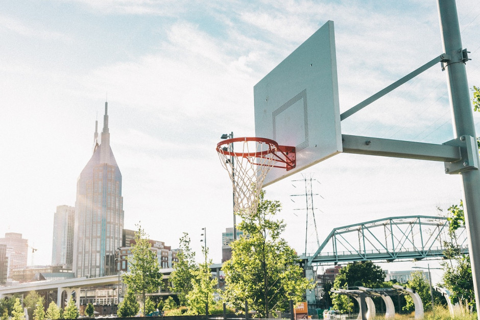 双塔合砍23+10:胡金秋余嘉豪基本锁定亚洲杯 大概率与周琦组三塔出征